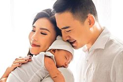 Thúy Diễm: 'Có những màu sắc khác nhau..., phần lớn nhờ người bạn đời'