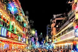 Phố đi bộ đầu tiên của Việt Nam nằm ở đâu?