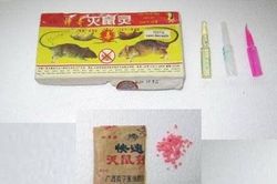 Người đàn ông bị ngộ độc thuốc diệt chuột