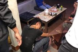 Bị vây đánh vì nợ tiền hát karaoke, nam thanh niên rút dao đâm 3 người thương vong