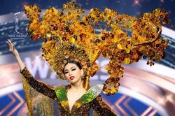 Chung kết Miss Grand: Ngọc Thảo xuất sắc lọt Top 3 Trang phục dân tộc đẹp nhất do BGK lựa chọn