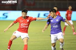 Nôn nóng thành công, bóng đá TP.HCM xuống dốc không phanh ở V-League