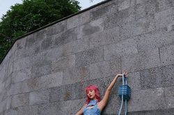 Mốt 'đuôi cá voi' sexy gây 'lú' ngày càng thịnh hành, bất chấp định kiến