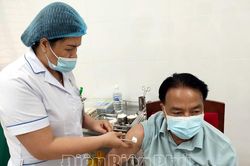 Công tác tiêm chủng vắc xin Covid-19 đảm bảo an toàn, hiệu quả