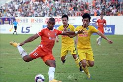Hoàng Anh Gia Lai giành chiến thắng 2-0 trước SHB Đà Nẵng