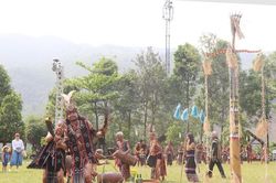 Cơ hội và thách thức