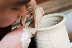 Chuỗi hoạt động văn hóa tôn vinh nghề truyền thống tại Phố cổ Hà Nội
