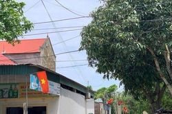 Vây bắt nghi can vụ nổ súng khiến 2 người tử vong, đang cố thủ trong nhà