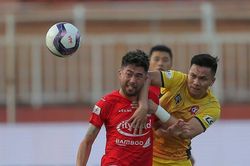 V.League 2021 hấp dẫn cuộc đua vào nhóm tranh chức vô địch