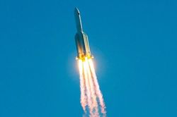 NASA chỉ trích Trung Quốc sau khi mảnh vỡ tên lửa rơi gần Maldives