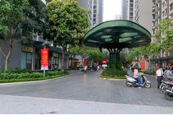 Phong tỏa Park 9 Times City vì phát hiện ca nghi nhiễm COVID-19