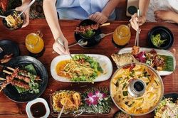 Nếu không muốn thận chứa đầy sỏi nên bỏ ngay 7 thói quen ăn uống này