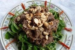 Thịt bò xào ăn kèm với rau này đảm bảo ai cũng xuýt xoa khen ngon