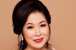 NSND Hồng Vân 'cúi đầu nhận lỗi' vì quảng cáo sai sự thật