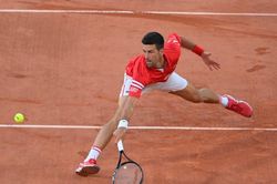 Vòng 3 Roland Garros: 'Big 3' - Kẻ vất vả, kẻ nhẹ nhàng
