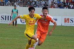 Đội tuyển Việt Nam gặp khó vì V-League