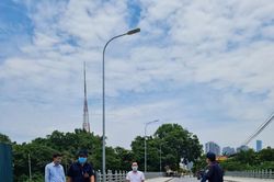 Nam Từ Liêm: Một nhóm tập trung đông người bị phạt 20 triệu đồng