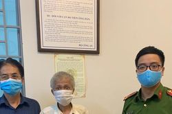 Quận Bắc Từ Liêm: Công an phường Cổ Nhuế 1 giúp đỡ cụ ông đi lạc trở về với gia đình