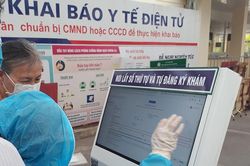 Khám bệnh trong mùa dịch
