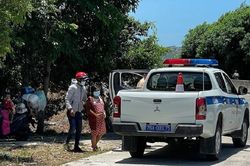 Cảnh sát giao thông Quảng Ngãi chở thai phụ sắp sinh đi cấp cứu