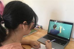 Giúp con học online hiệu quả