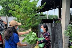 11 phường 'khóa chặt' ở Bình Dương: Bắt đầu phát lương thực cho dân