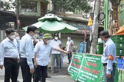 Đoàn công tác Chính phủ động viên lực lượng tuyến đầu tại Bình Dương