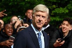 Đề xuất của Wenger về thay đổi thời gian thi đấu World Cup bị phản ứng