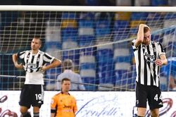 Không còn Ronaldo, Juventus lâm nguy