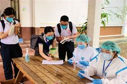 Số ca nhiễm mới COVID-19 trong cộng đồng tại Lào tăng vọt