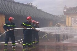 Chính trị - Xã hội Pháp luật - Cuộc sống Mạo danh lực lượng cảnh sát phòng cháy chữa cháy và cứu nạn cứu hộ để lừa đảo