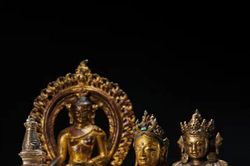 Trung Quốc trưng bày 12 cổ vật hồi hương ở Tây Tạng