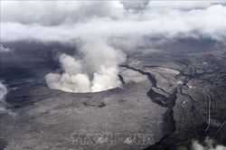 Núi lửa KiLauea trên quần đảo Hawaii phun trào