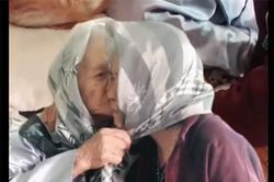 Mẹ 105 tuổi gặp lại con 84 tuổi sau 3 tháng giãn cách