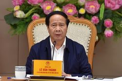 Phó Thủ tướng: Sớm có giải pháp hỗ trợ người chăn nuôi, bình ổn giá thịt lợn