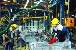 Ngành công nghiệp ôtô: Phụ thuộc 80% linh kiện nhập khẩu