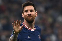 Messi bất ngờ 'nhớ' Barca, Ramos có thể chia tay PSG