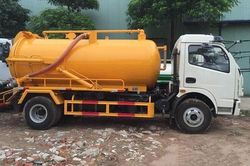 Không có nghề 'bẩn', chỉ có nhân cách 'bẩn'