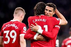 Đội hình dự kiến MU đấu Atalanta: Solskjaer tiếp tục sử dụng Ronaldo - Cavani?