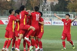 U23 Việt Nam thắng, người hâm mộ vẫn không vui vì lối đá bạo lực