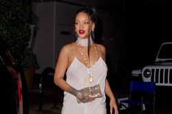 Phong cách của nữ tỷ phú Rihanna