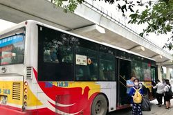 Sẽ có 55 tuyến xe buýt kết nối với đường sắt Cát Linh - Hà Đông