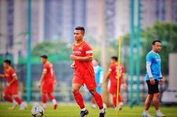 'Cánh chim lạ' Hồ Thanh Minh