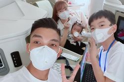 Lần đầu Mạc Văn Khoa cho con gái đi máy bay về quê nội, khán giả liền có lời nhắc nhở nam diễn viên