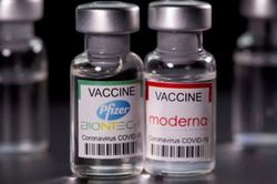 Moderna tự tin sẽ thắng trong cuộc đua vaccine Covid với Pfizer
