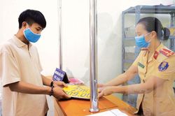 Hạn cuối chuyển sang biển số nền vàng: Nước đến chân vẫn... chưa chịu nhảy