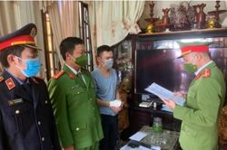 Nguyên cán bộ ngân hàng lừa đảo chiếm đoạt tài sản