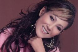 Ca sĩ Kim Anh qua cơn nguy kịch