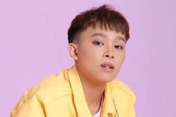 Không ngờ ngoài bầu Thụy và ca sĩ Ngọc Sơn còn 'đại gia khủng' từng muốn giúp Hồ Văn Cường