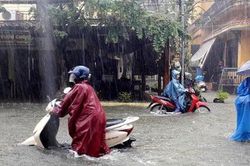 Các tỉnh Quảng Ninh đến Khánh Hòa đón đợt mưa dông lớn